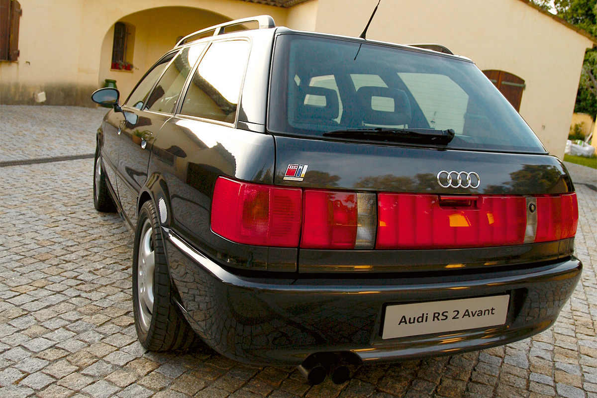 Audi RS2