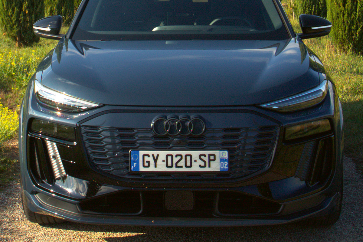 Audi Q6 e-tron