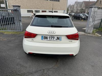 Audi A1 12 TFSI - 86 S&S Ambiente + Clim   - 4