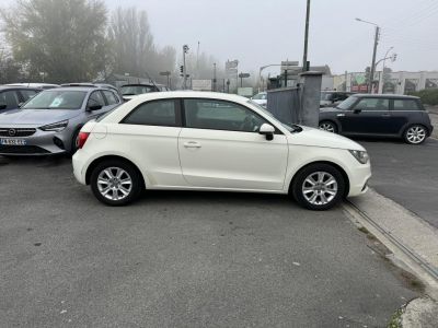 Audi A1 12 TFSI - 86 S&S Ambiente + Clim   - 6