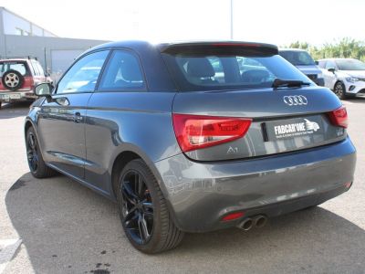 Audi A1 14 tfsi 140 cod s line tronic   - 3