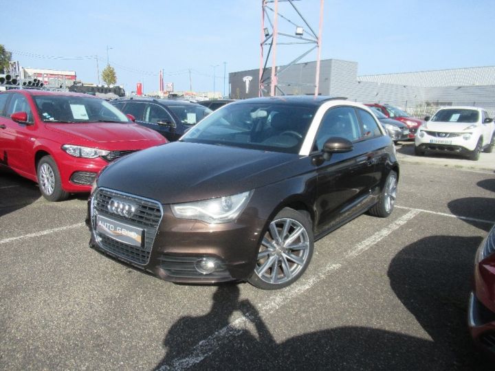 Audi A1 16 TDI 105 Ambition Luxe - 1