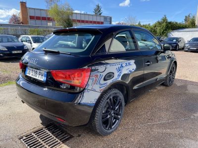 Audi A1 16 TDI 105ch FAP Ambiente   - 3