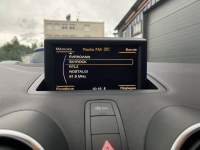 Audi A1 16 TDI 105ch FAP Ambiente   - 17