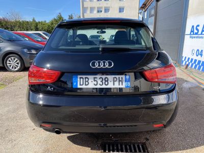 Audi A1 16 TDI 105ch FAP Ambiente   - 25