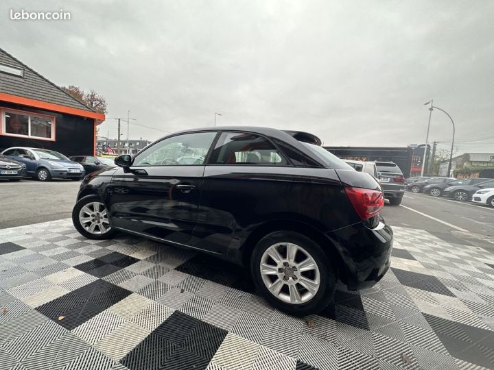 Audi A1 16 TDI 90CH FAP AMBIENTE S TRONIC 7 - 2