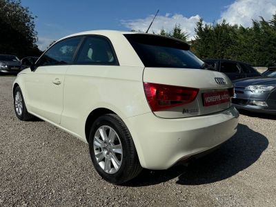 Audi A1 16 TDI 90CH FAP AMBIENTE/ TOUTES FACTURES /   - 6