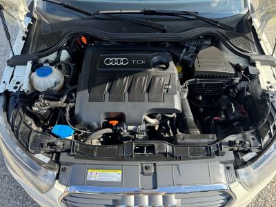 Audi A1 16 TDI 90CH FAP AMBIENTE/ TOUTES FACTURES /   - 12