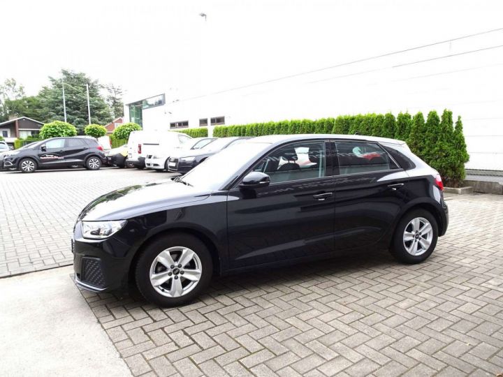 Audi A1 25TFSI 5d Attraction VIRTUAL,NAVI,CARPLAY,CRUISE - 2