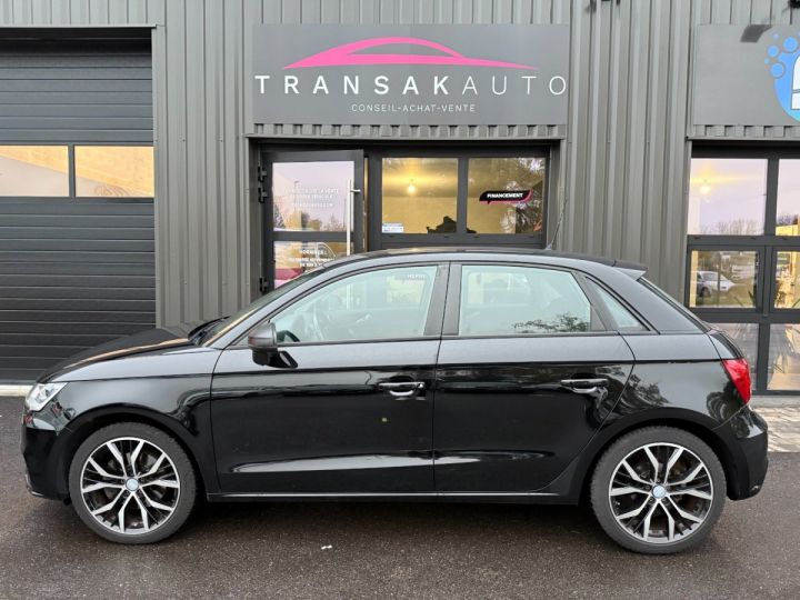 Audi A1 Sportback 14 tfsi 125 avec ges chauffants camera de recul gps - 2