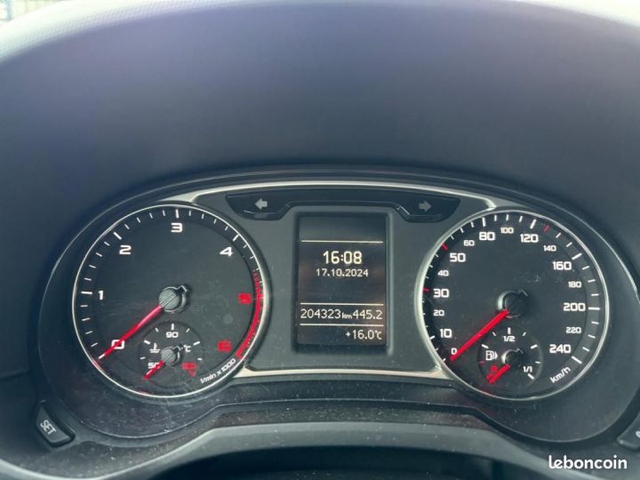 Audi A1 Sportback 16 TDI 105 S line - 16