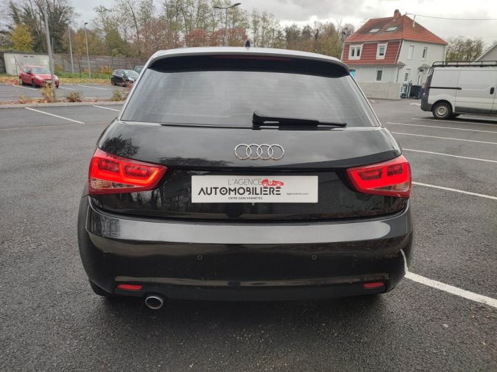 Audi A1 Sportback 16 TDI 90ch FAP S line S tronic - 4