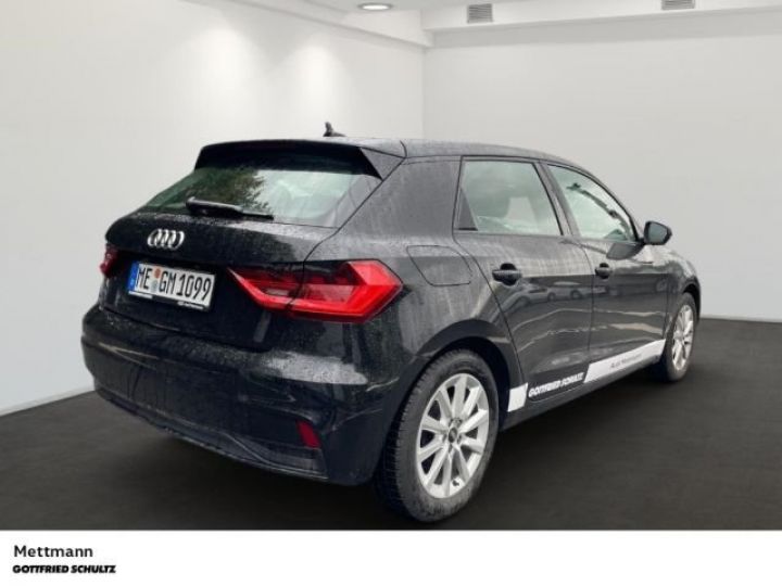 Audi A1 Sportback 25 TFSI Advanced S tronic - 3