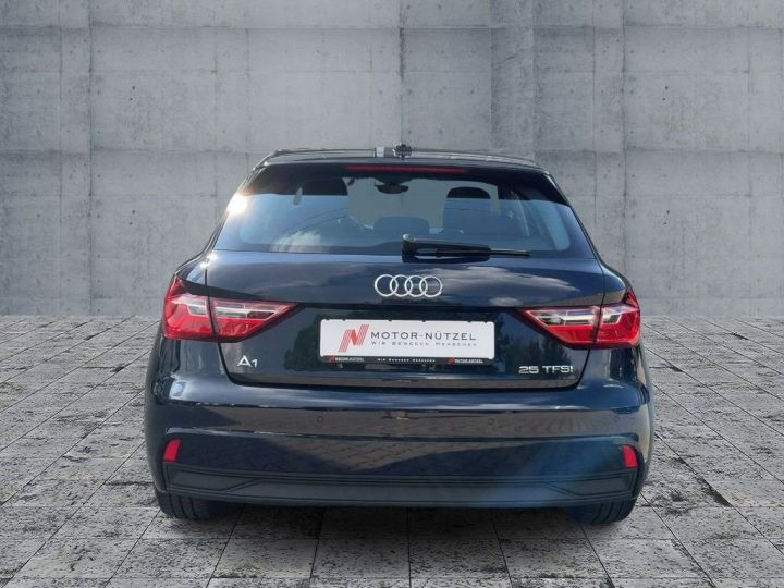 Audi A1 Sportback 25 TFSI KLIMA NAVI SHZ PDC - 4