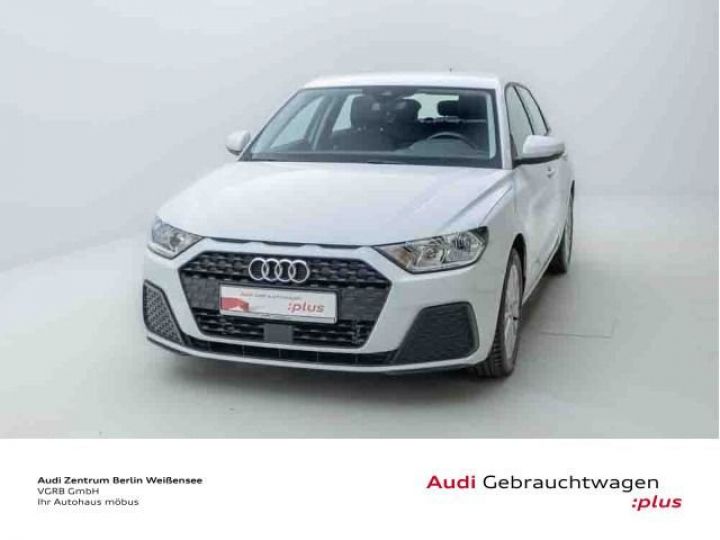 Audi A1 Sportback 25 TFSI S TRO GANZJAHRES - 1