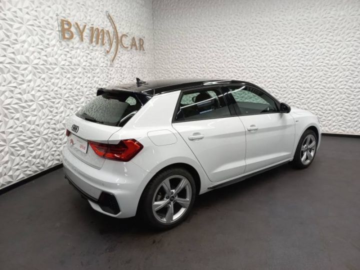 Audi A1 Sportback 30 TFSI 110 ch S tronic 7 S line - 3