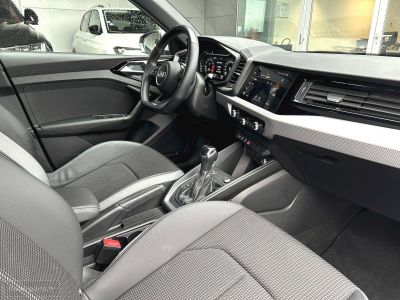 Audi A1 Sportback 30 TFSI 110 ch S tronic 7 S Line   - 11