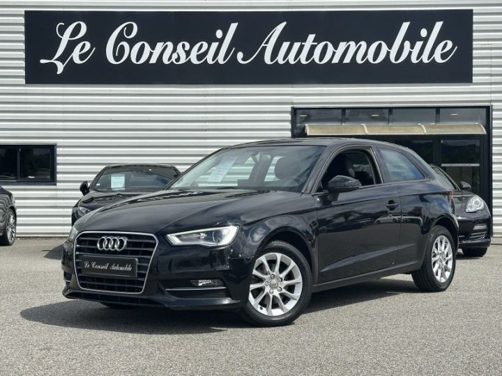 Audi A3 16 TDI 105CH FAP ATTRACTION 3P - 1