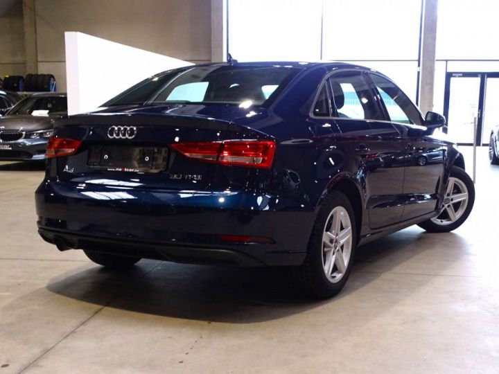 Audi A3 30TFSI Sedan - 3