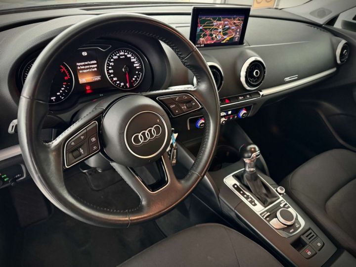 Audi A3 Berline 10 TFSI 1ERPRO S-TRONIC NAVI CAMERA TVA - 12