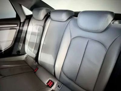 Audi A3 Berline 20 TDI AUTO COCKPIT TOIT OUVR CUIR TVA   - 15