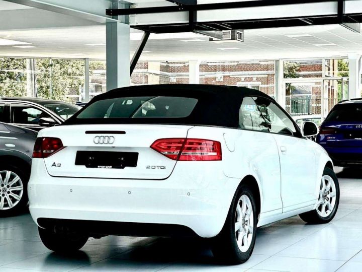 Audi A3 CABRIO 20 TDi 136cv Ambition - 6