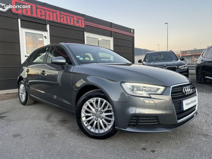 Audi A3 Sportback 16 TDI 116CH DESIGN LUXE S TRONIC 7 - 4