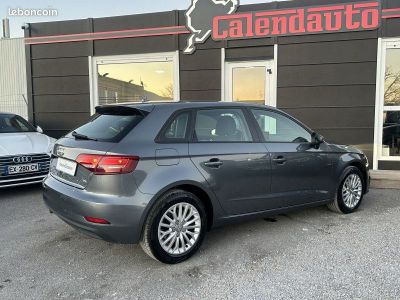 Audi A3 Sportback 16 TDI 116CH DESIGN LUXE S TRONIC 7   - 7