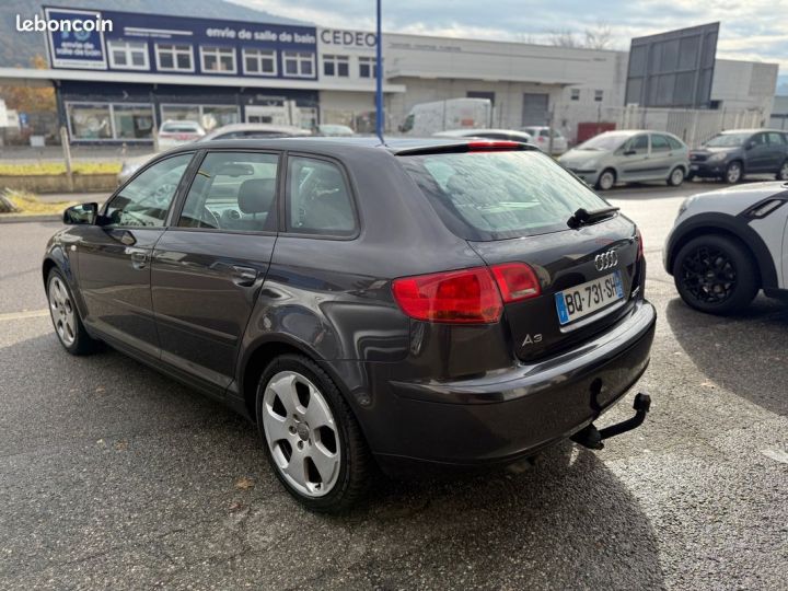 Audi A3 Sportback 20 TDI 140 Ambition BVA - 3