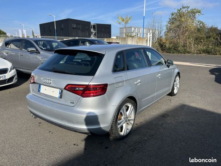 Audi A3 Sportback 20 TDI 184CH FAP S LINE QUATTRO TRONIC 6 - 4