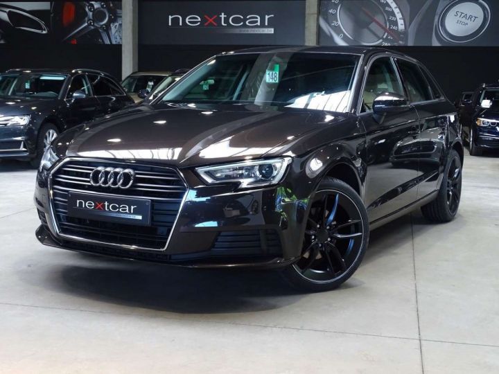 Audi A3 Sportback 20 TDi STronic - 1