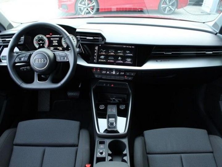 Audi A3 Sportback 30 TDI 116 S tronic 7 S Line - 5