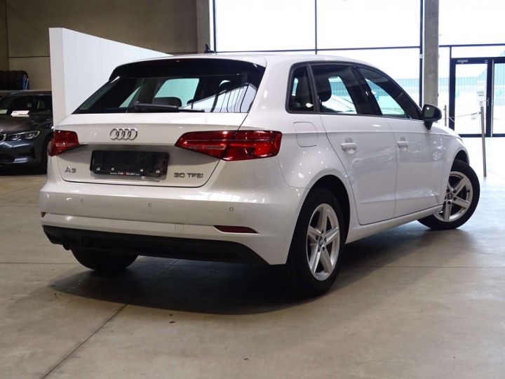 Audi A3 Sportback 30TFSI CUIR-NAVI-FULL LED-CRUISE-VIRTUAL - 3