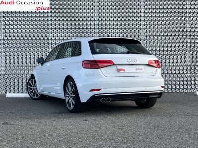 Audi A3 Sportback 35 TFSI CoD 150 S tronic 7 Design Luxe   - 4