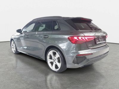 Audi A3 Sportback 35 TFSI Mild Hybrid 150 S tronic 7 S Line   - 3