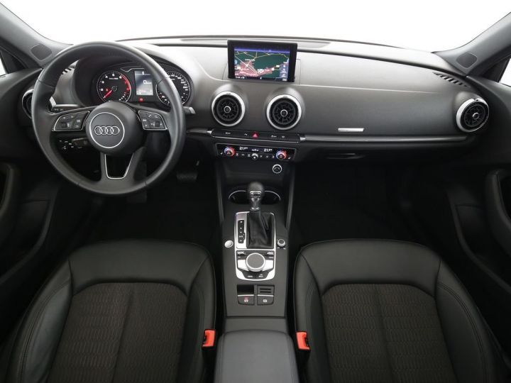 Audi A3 Sportback 35 TFSI S tronic Design LED - 10