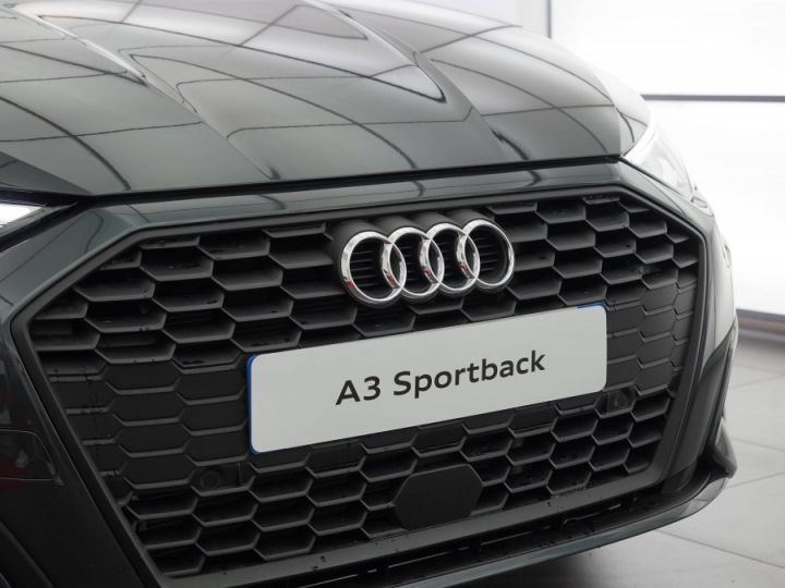 Audi A3 Sportback 40 TFSIe 204 S tronic 6 Business Executive - 5