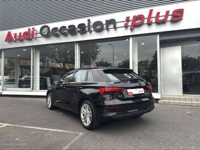 Audi A3 Sportback 40 TFSIe 204 S tronic 6 Business line   - 3