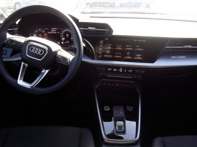 Audi A3 Sportback A3 Sportback 35 TDi 150S Tronic 7 Design   - 5