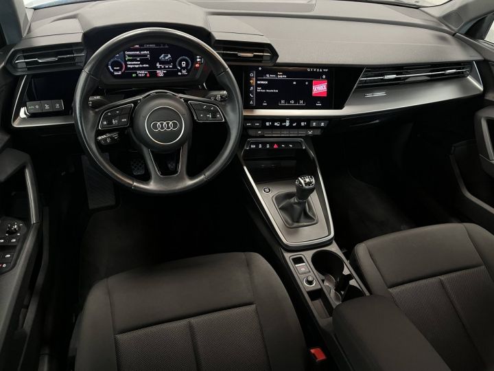 Audi A3 Sportback IV 30 TFSI 110ch Business line / À PARTIR DE 366,75 € * - 32