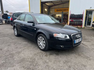 Audi A4 20 TDI 140CH AMBIENTE MULTITRONIC   - 4