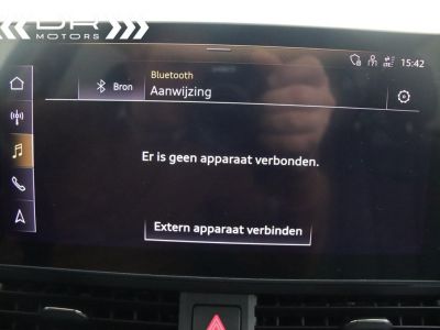 Audi A4 30TDI S-TRONIC S LINE - NAVIGATIE VIRTUAL COCKPIT LEDER MIRROR LINKALU 18&quot;   - 21