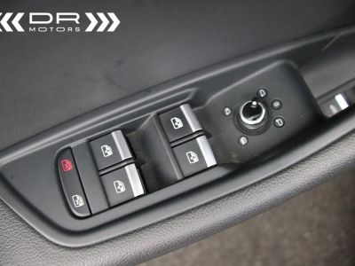 Audi A4 30TDI S-TRONIC S LINE - NAVIGATIE VIRTUAL COCKPIT LEDER MIRROR LINKALU 18&quot;   - 46