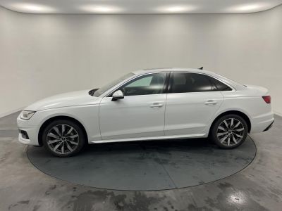 Audi A4 40 TDI 204 S tronic 7 Quattro Avus   - 2