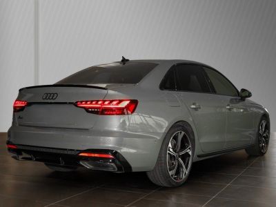 Audi A4 40 TDI 204 S tronic 7 S line   - 3