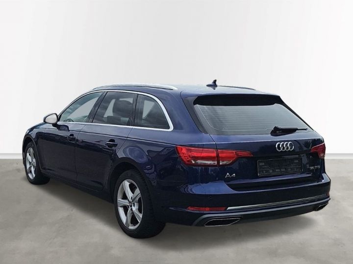 Audi A4 Avant 14 TFSI 150 S tronic 7 Sport - 2