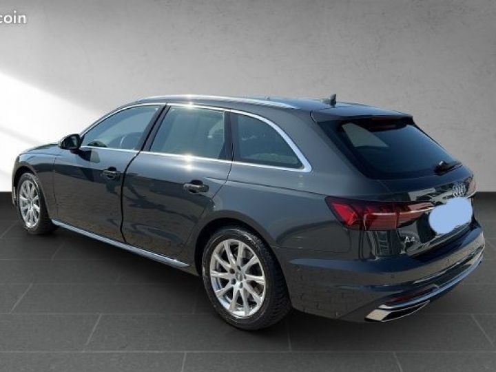 Audi A4 Avant 40 20 TFSI S LINE - 2