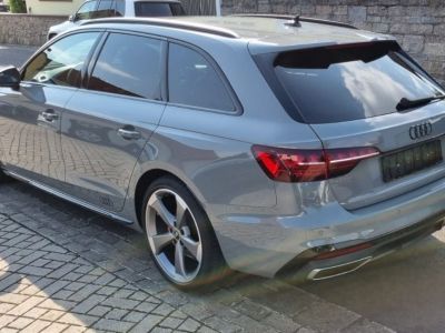 Audi A4 Avant 40 TDI 204 S tronic 7 S line   - 2