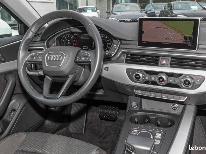 Audi A4 Avant S-line ultra 20 TFSI S-tronic Xenon - 3