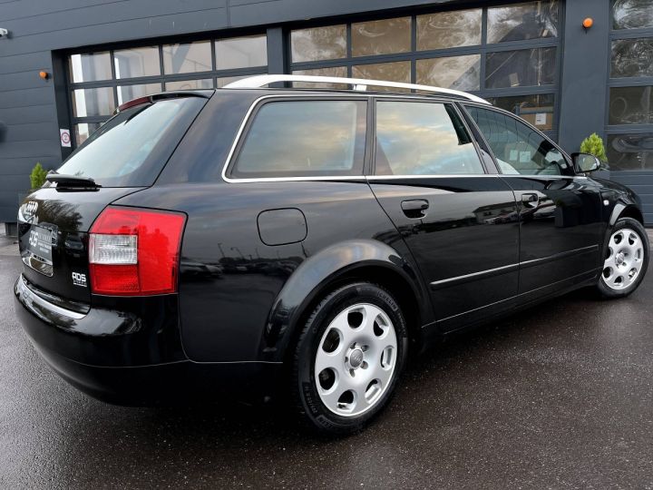 Audi A4 II (B6) 19 TDI 130 Pack - 9